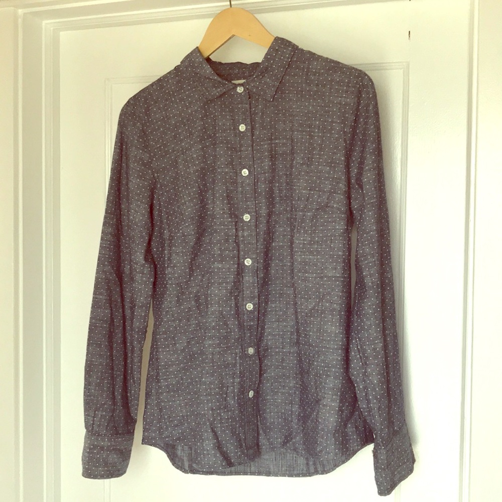 Women’s chambray with dots button up size 10